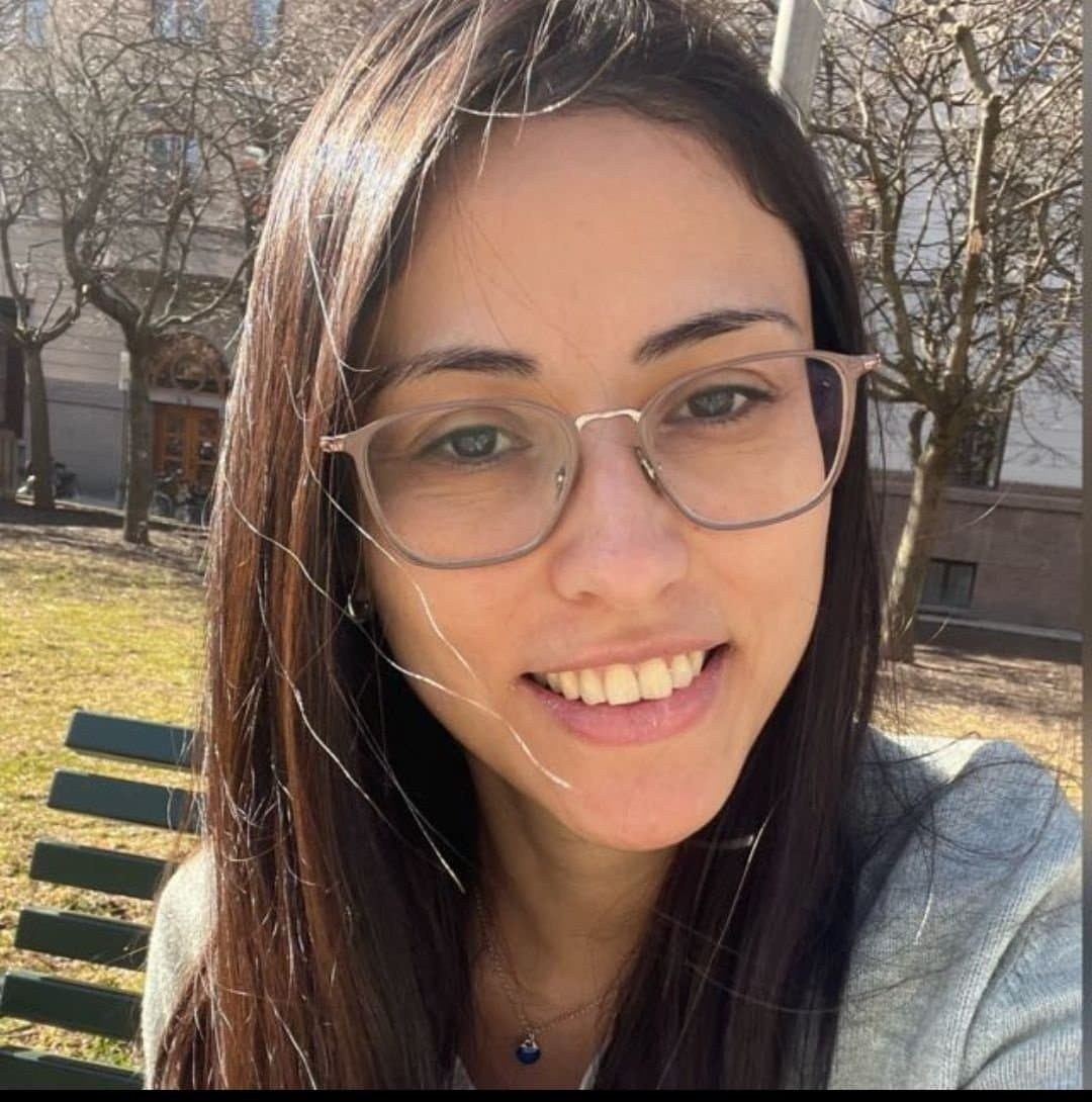 34F Isabel from Chile xposed