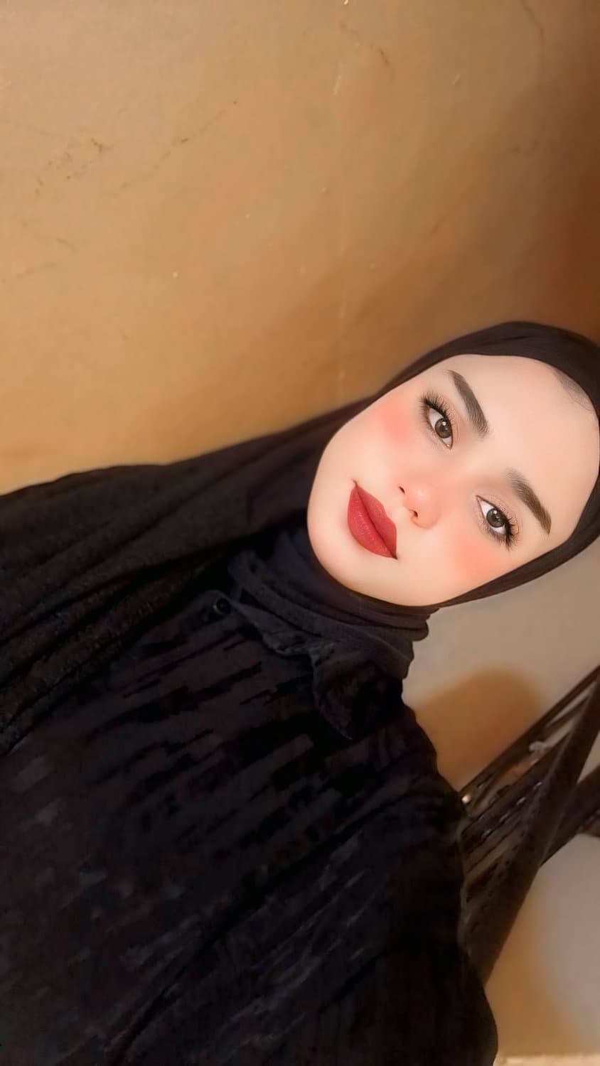 A veiled Arab girl with a soft body full of energy???