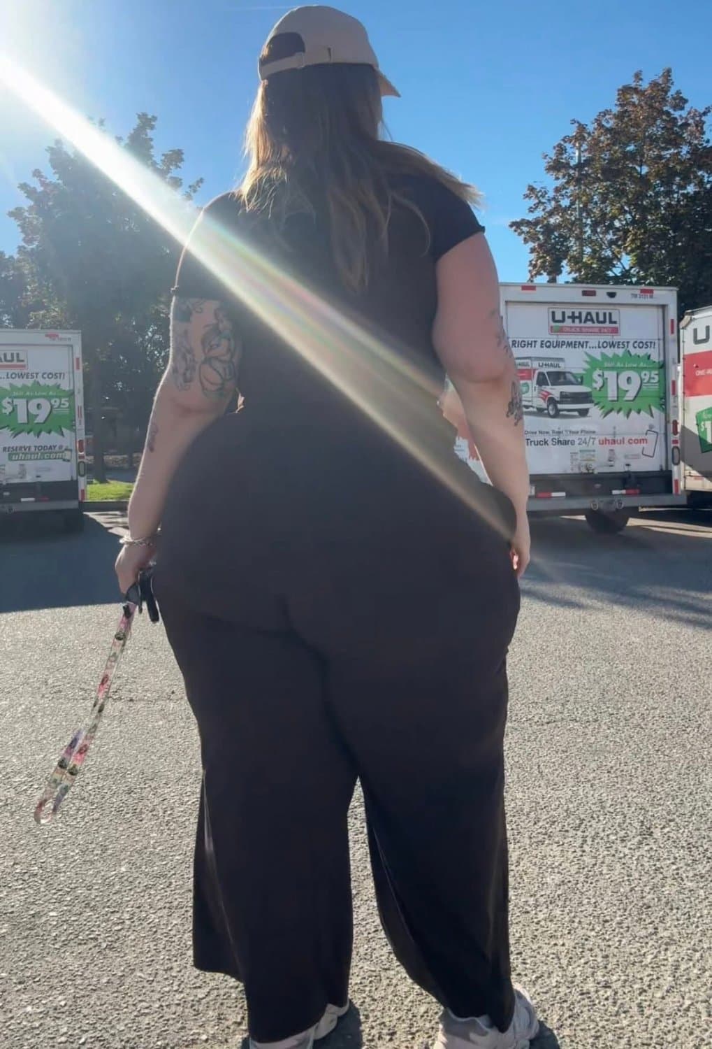 Click to view full size MASSIVE HUGE ASS SSBBW