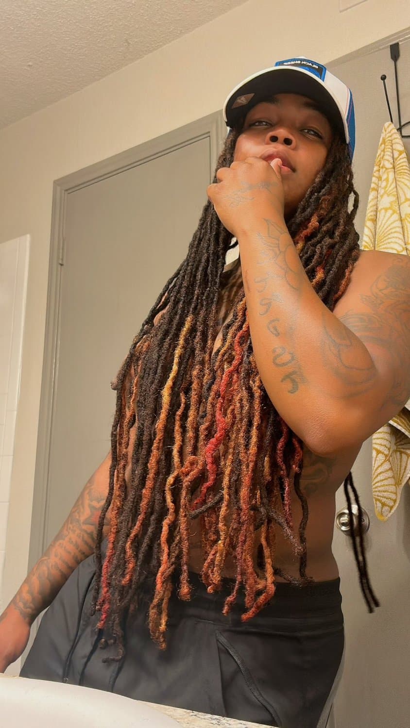 Ebony Dyke Stud Yungbull