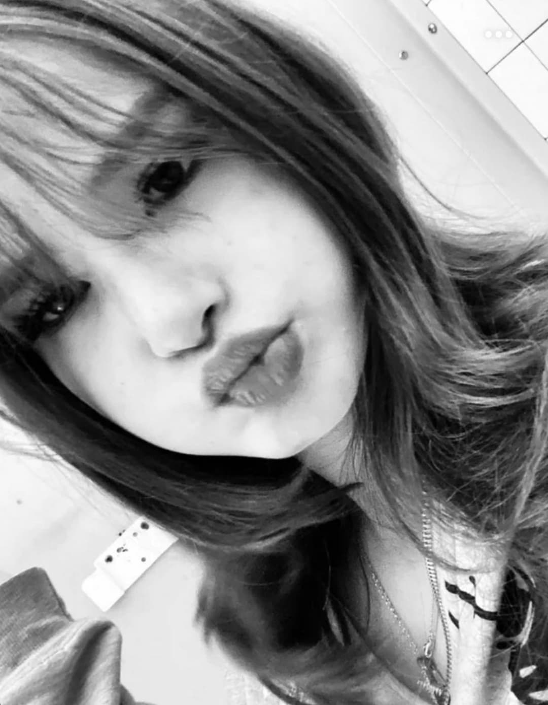 Duck lips pouting teens dsl