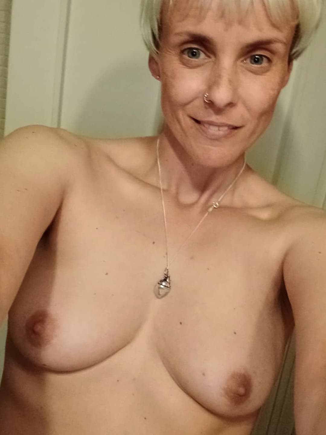 Super hot separated milf