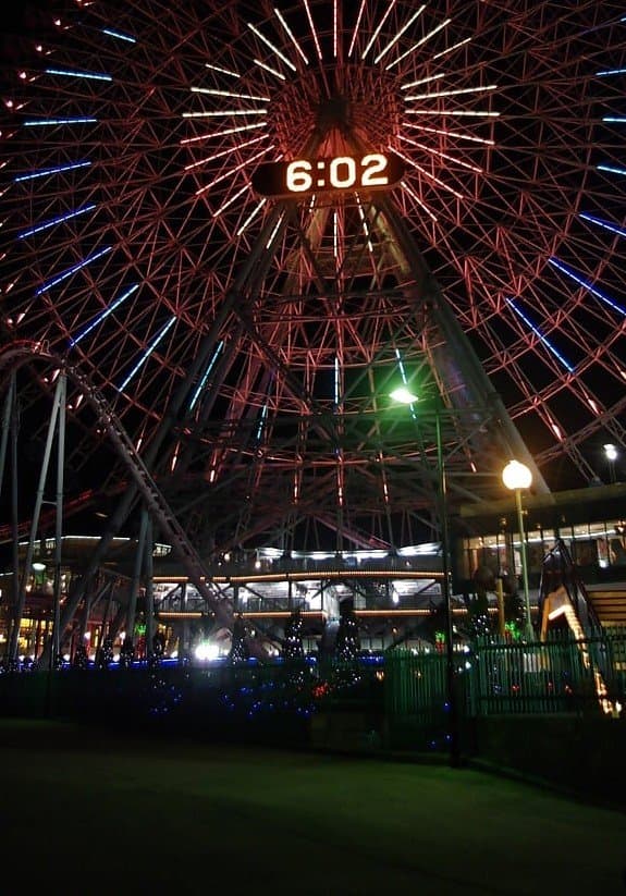 Japanese girl flashing fistfucked with both hands outdoors in public place