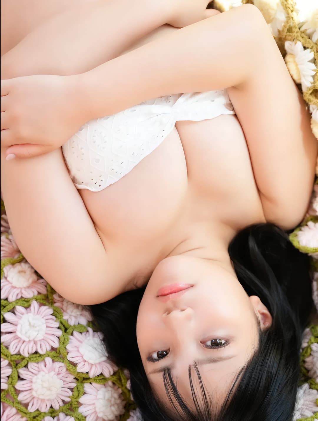 Suzu Suzuhara 鈴原すず, FRIDAYデジタル写真集 [風の音色]