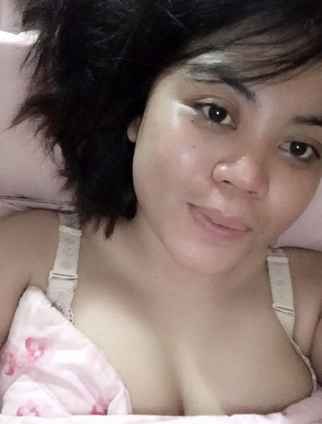 Click to view full size malay hijab indonesia muslim milf cantik