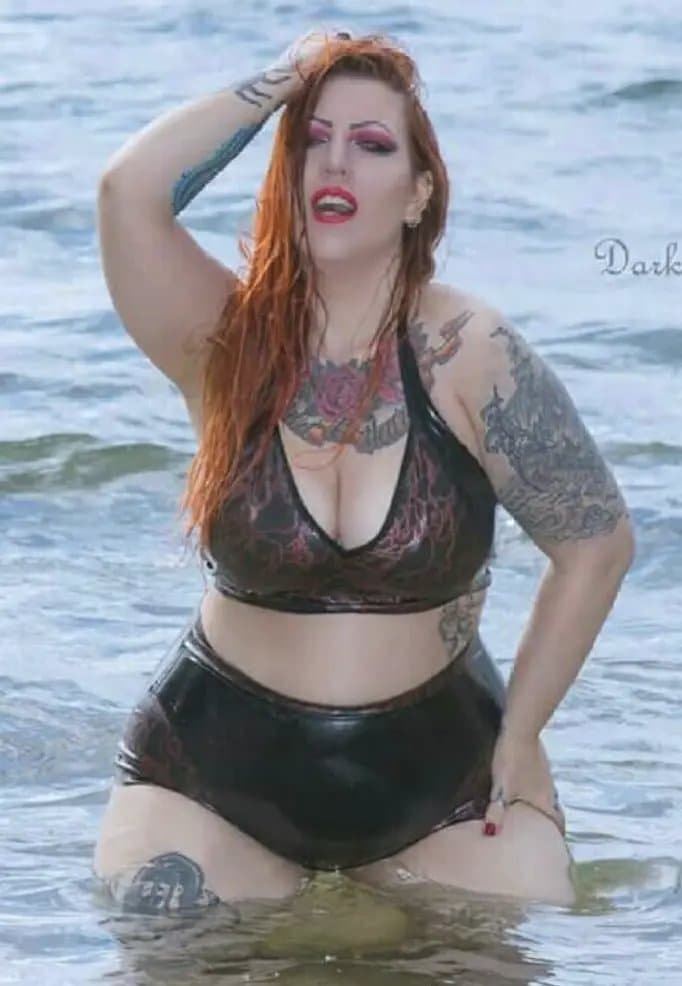 Darklings Doll - Curvy BBW Big Tiddy Goth Goddess