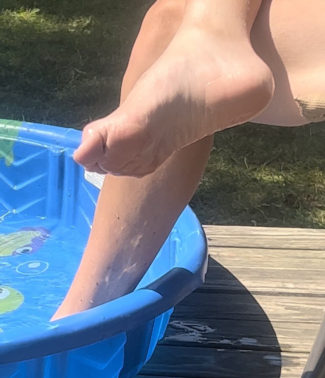 Click to view full size Step-moms archy feet