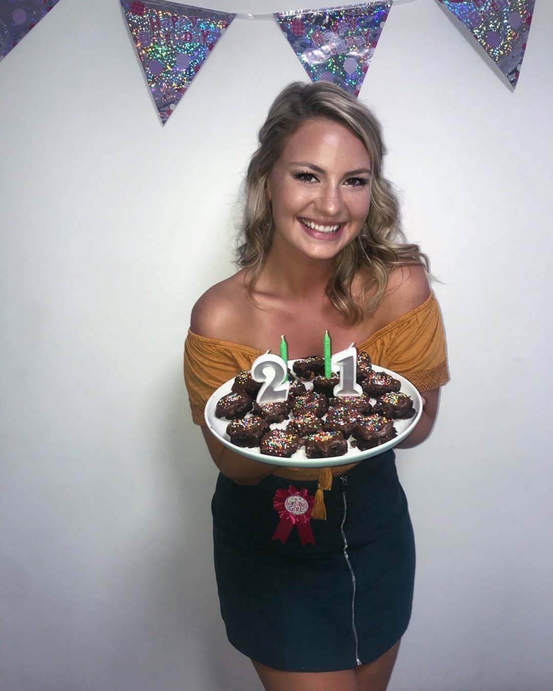 Sammi wants to show you what she’s got