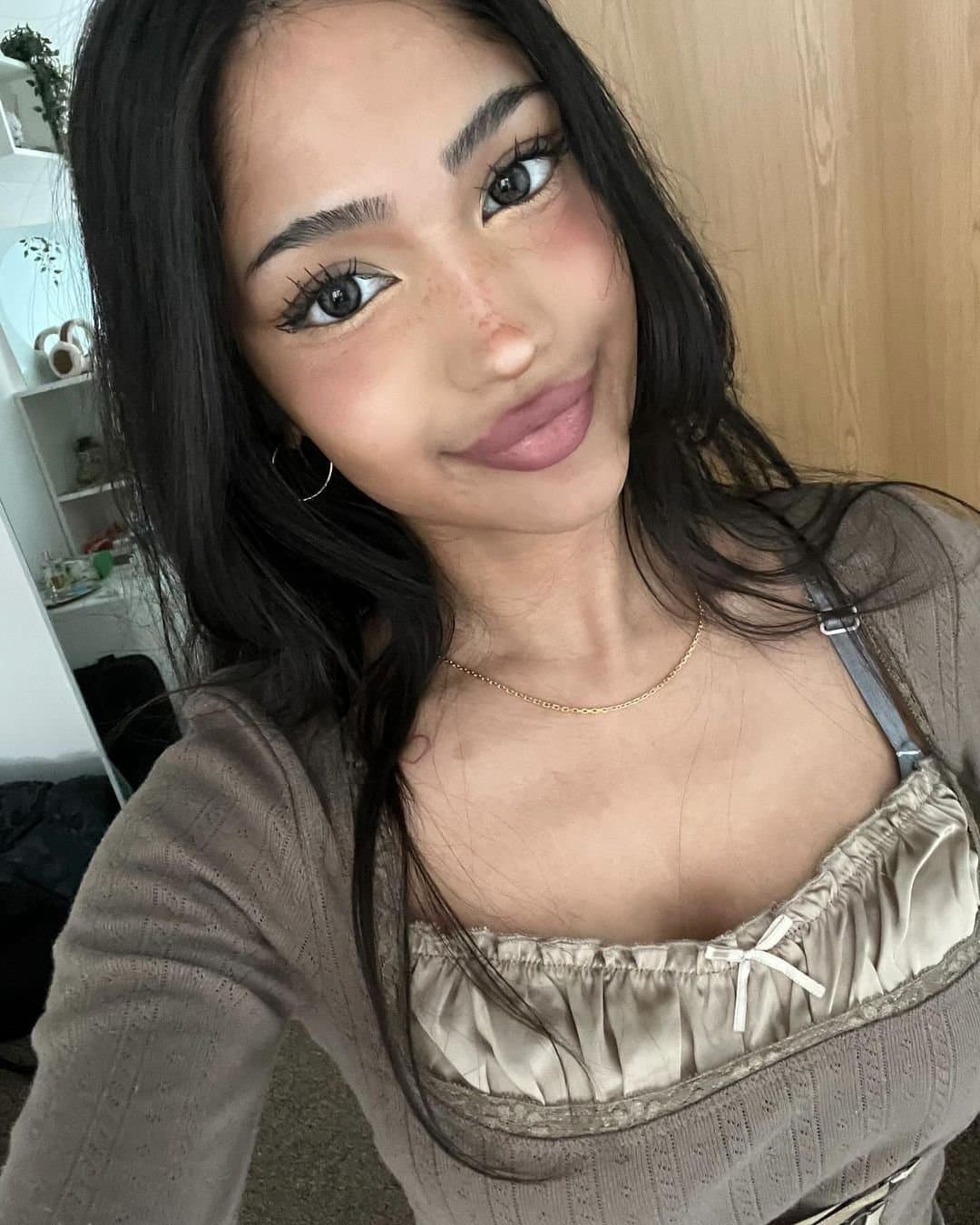 [REAL] Leaked Mixed slut takes dick