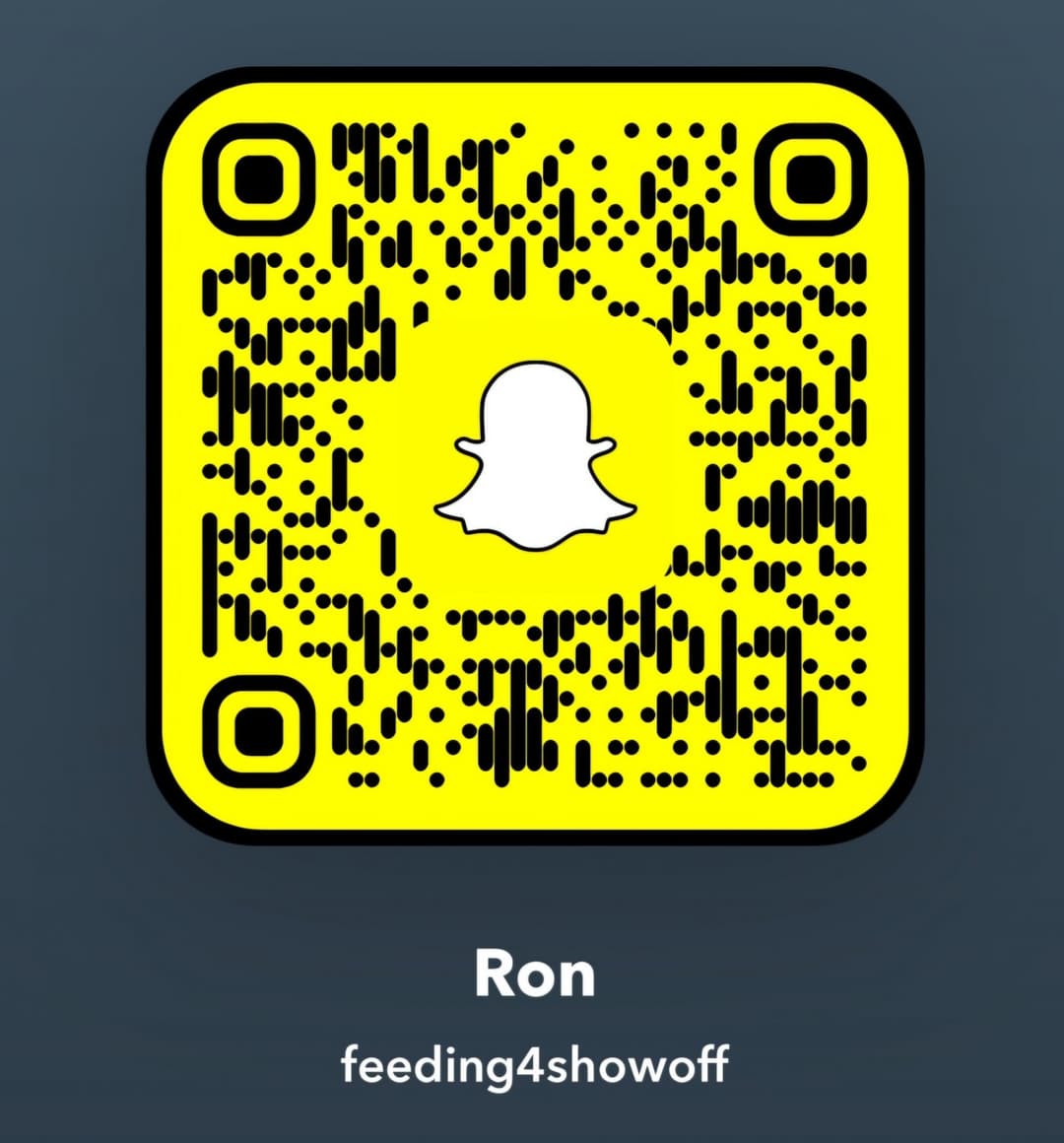 Just a preview of some videos I made. Feeding for showoffs on snapchat. Cum have fun. ??