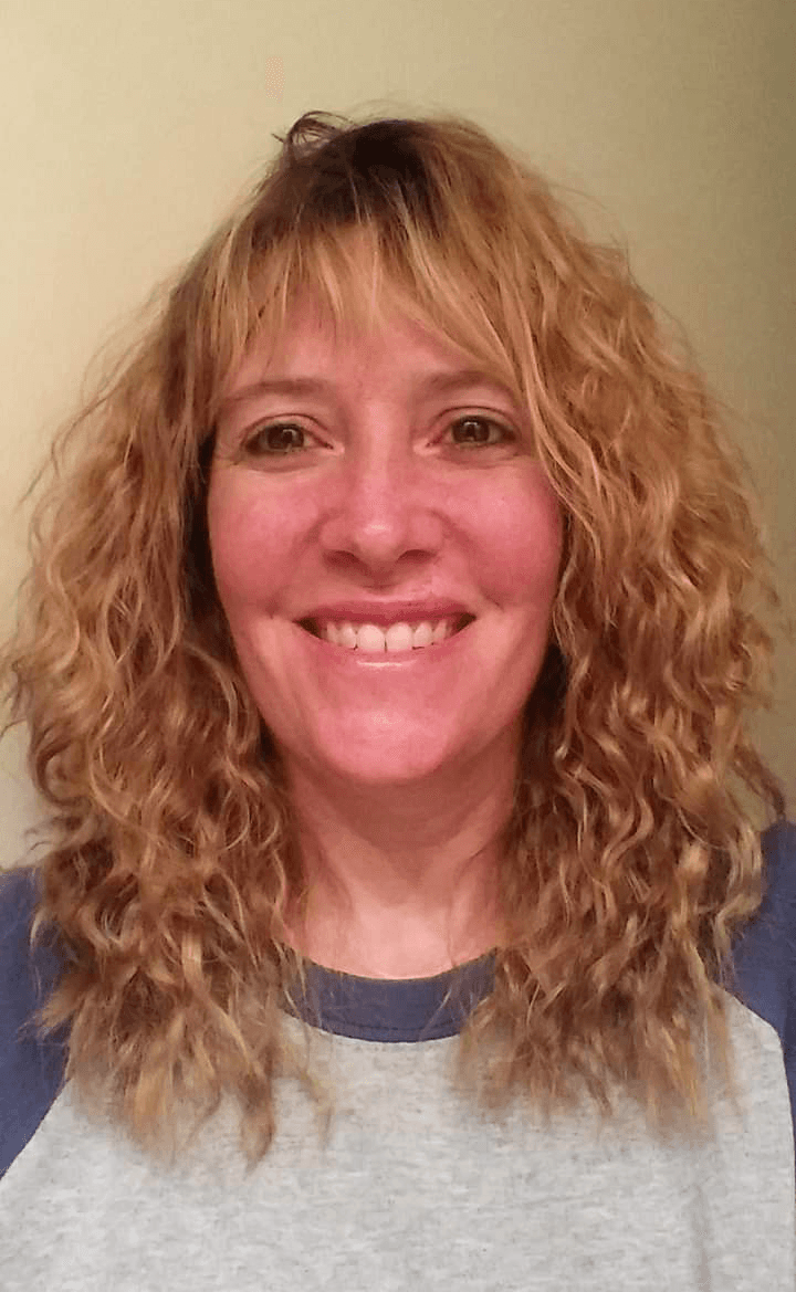 Little cheating ho gets filmed.