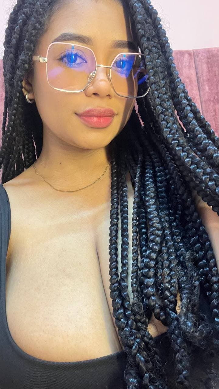 let me put my tits on your face or wherever you want...
http://es.stripchat.com/Emy_leon