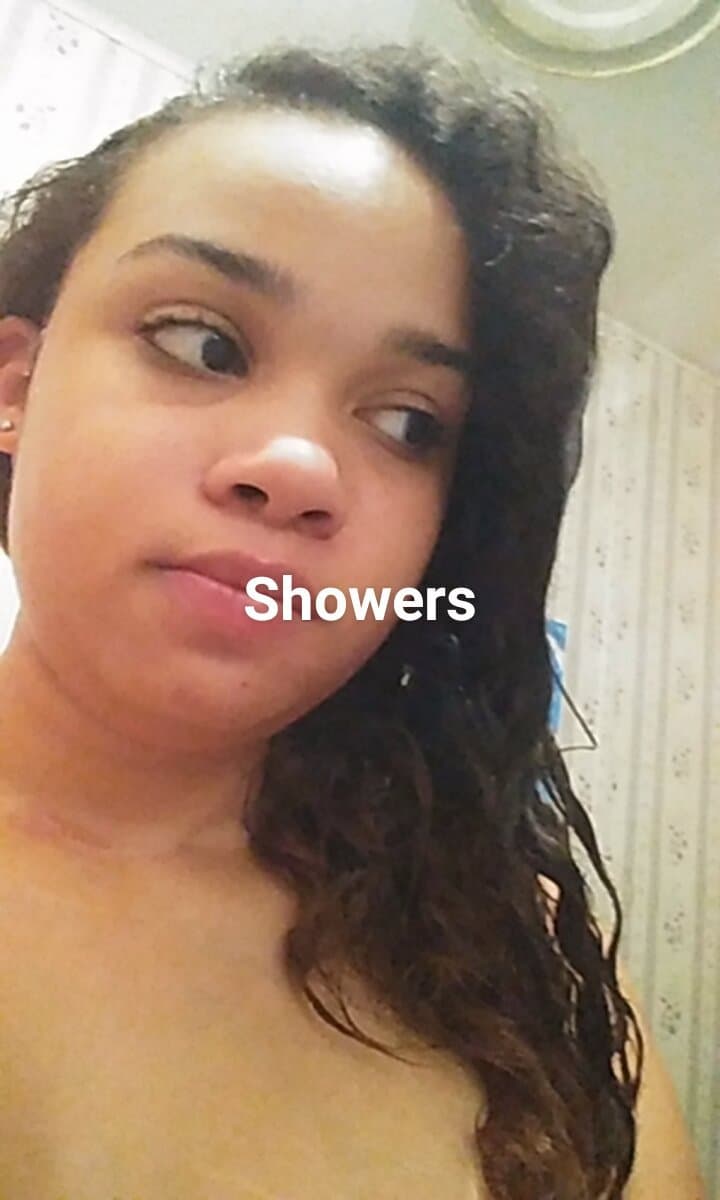 Ebony Girlfriend Leaked Fucking her Pussy with her Dildo and Creams Herself Like A Webslut Whore