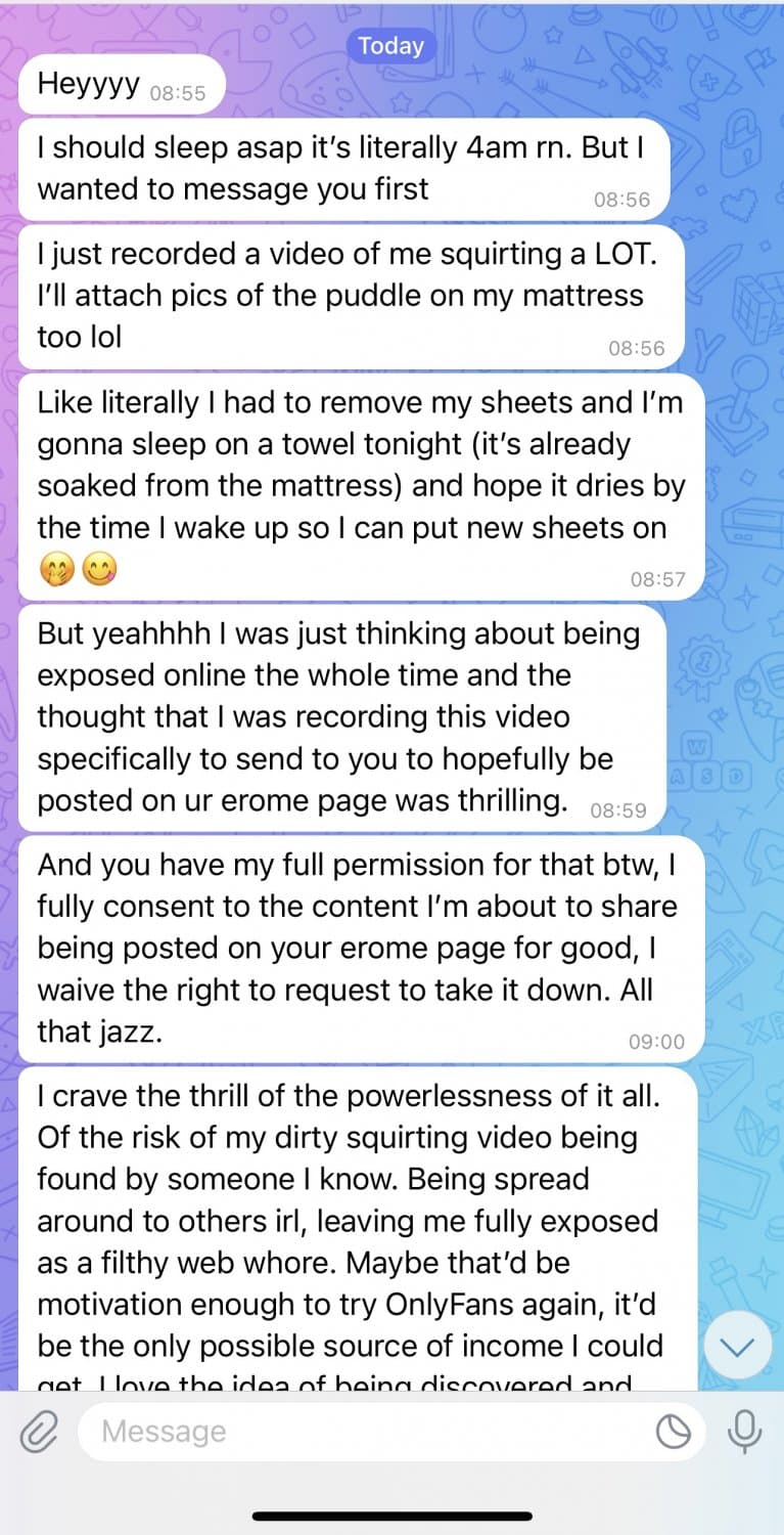Webslut stayed up till 4am to squirt all over her bed whilst her parents slept next door ??‍???