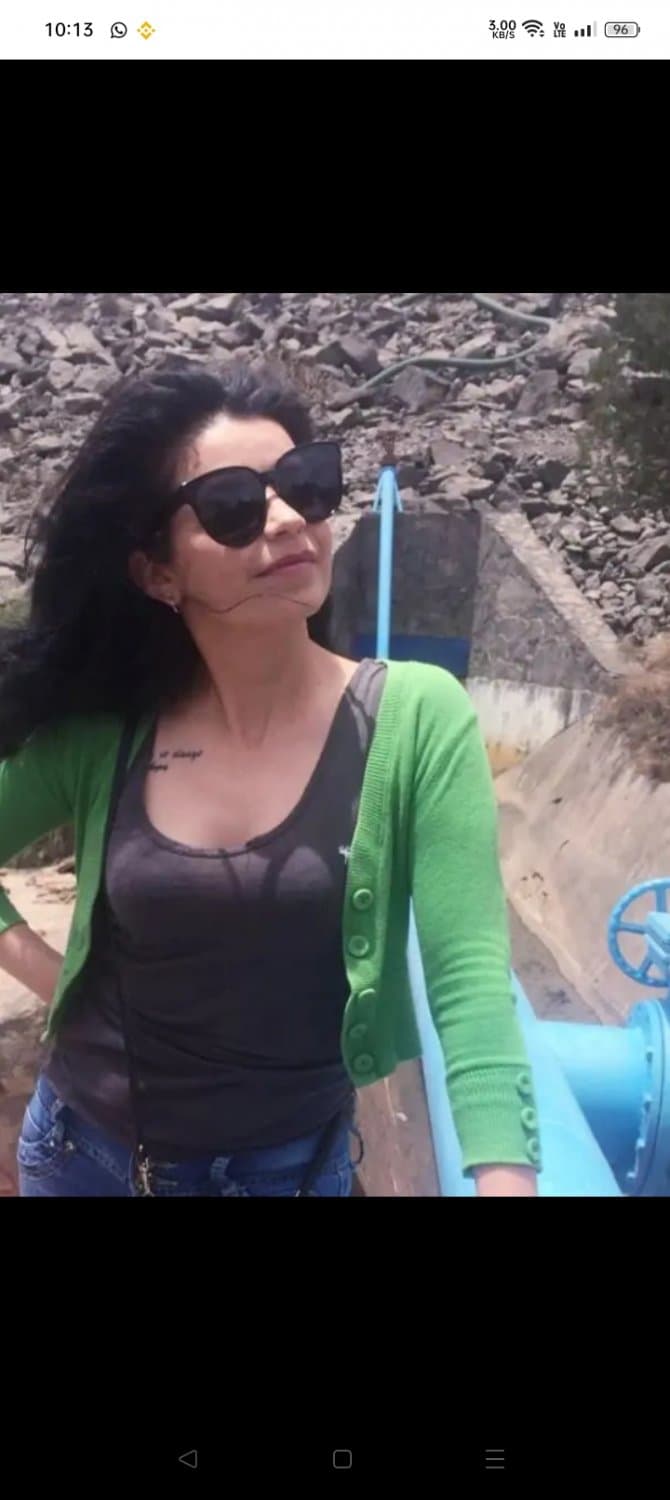 Vendedora mexicana sexi de Elektra