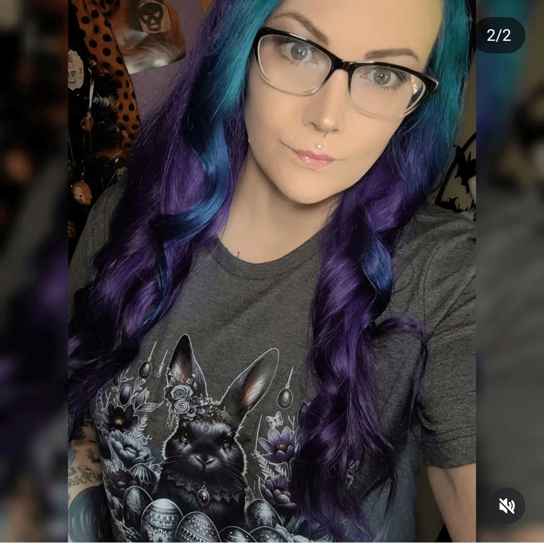 Click to view full size Radiant skin on this 45 year old MILF. Would love seeing her victimized in a snuff film.???