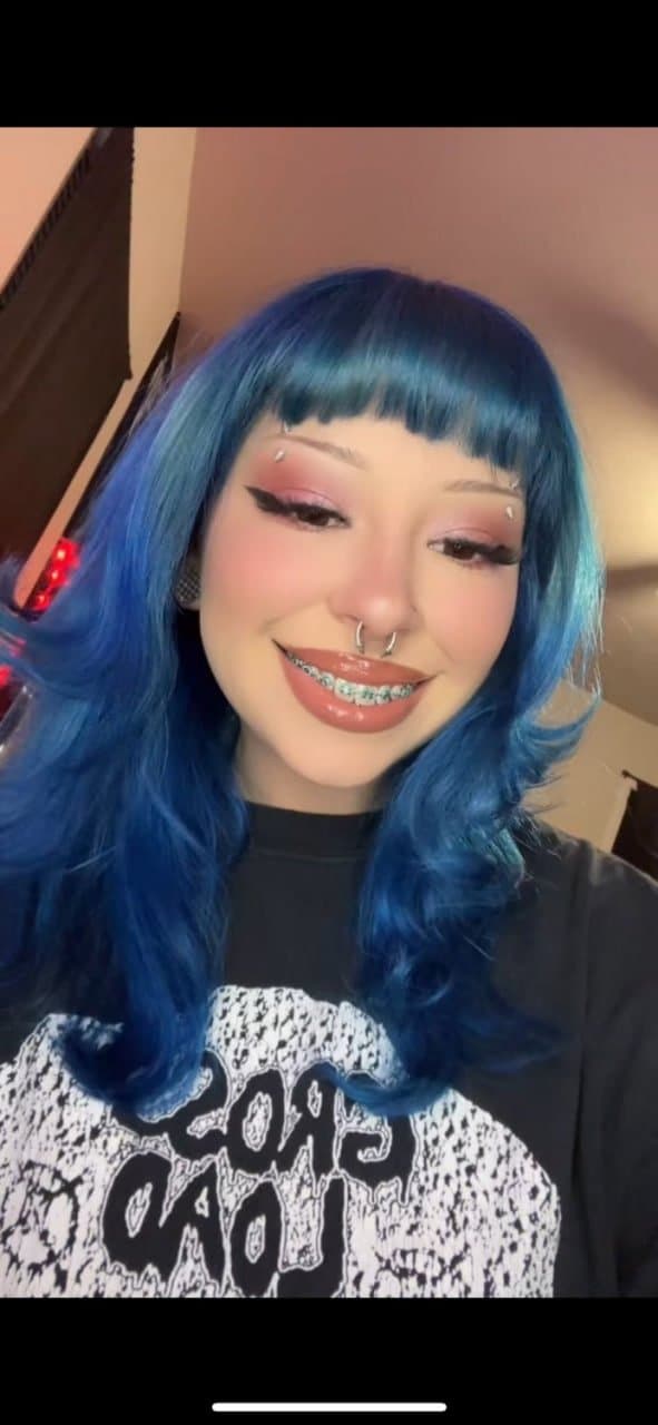 Egirl do cabelo azul caiu na net videos vazaram