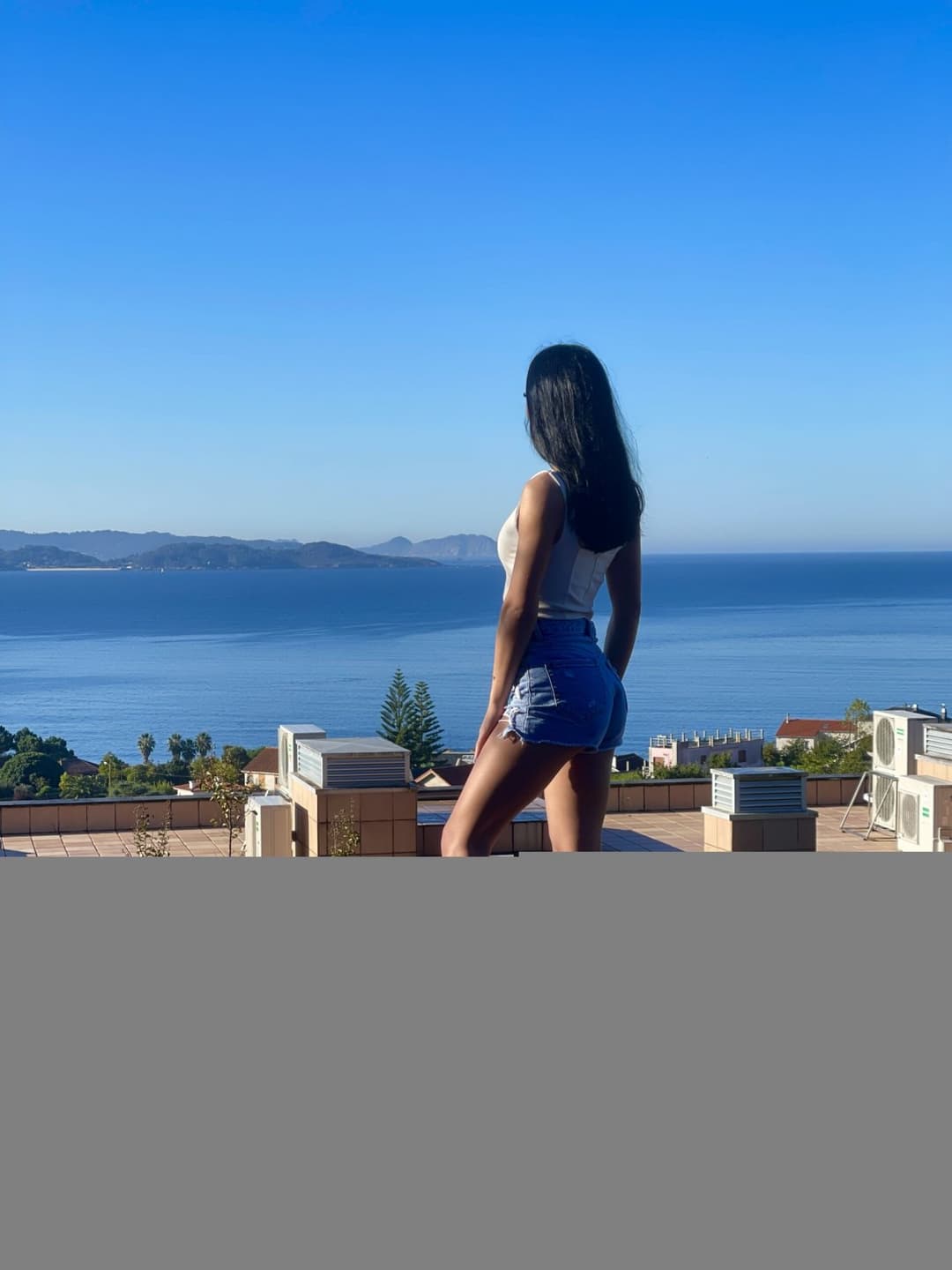 My girlfriends sexy sister