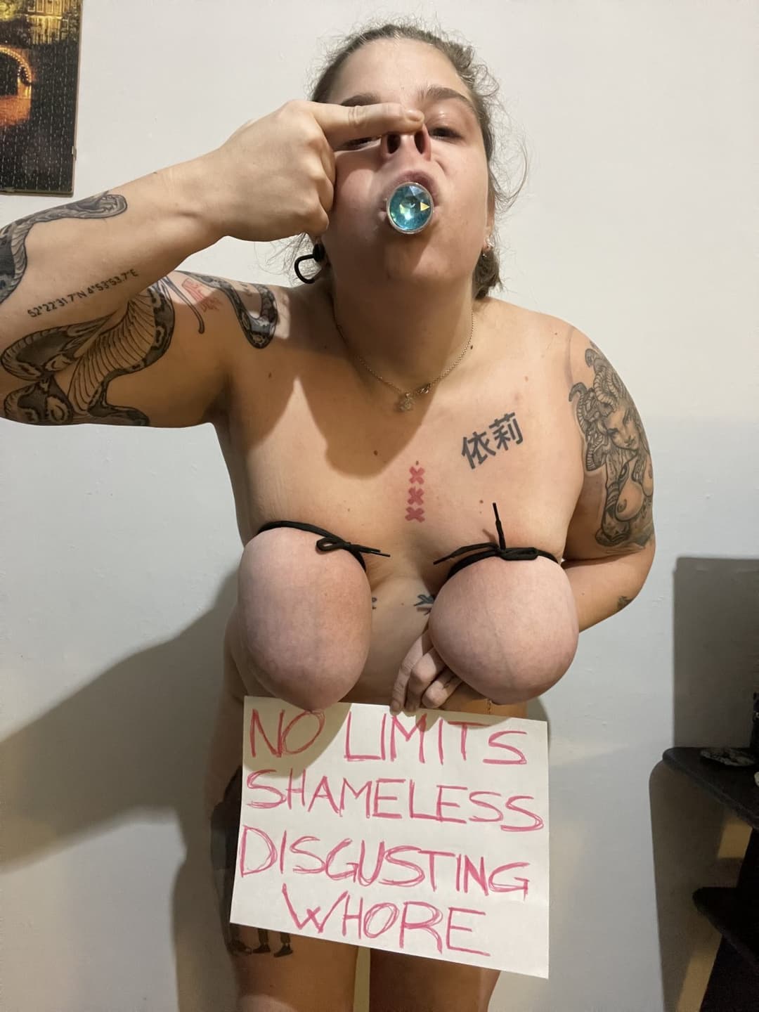 Italian human toilet