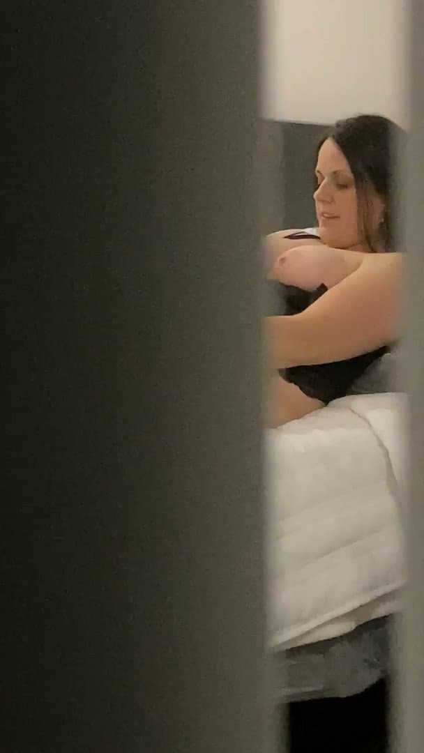 Madrasta Flagrada se Masturbando