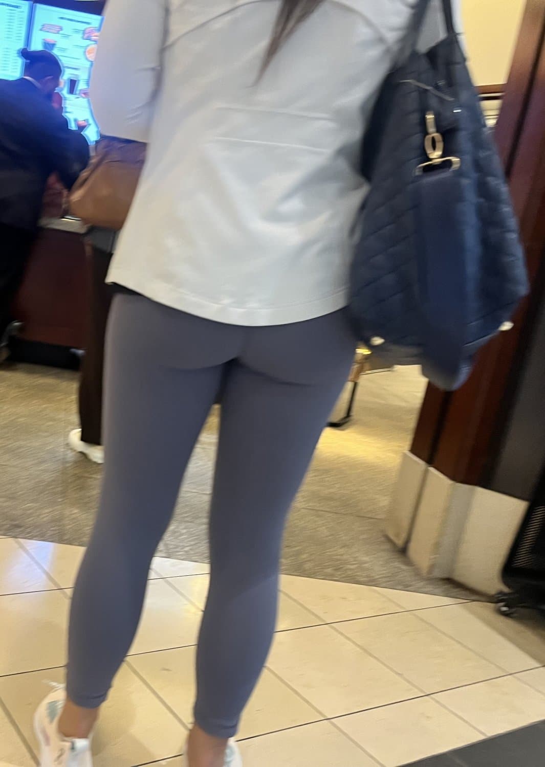 Milf Shopping Candid