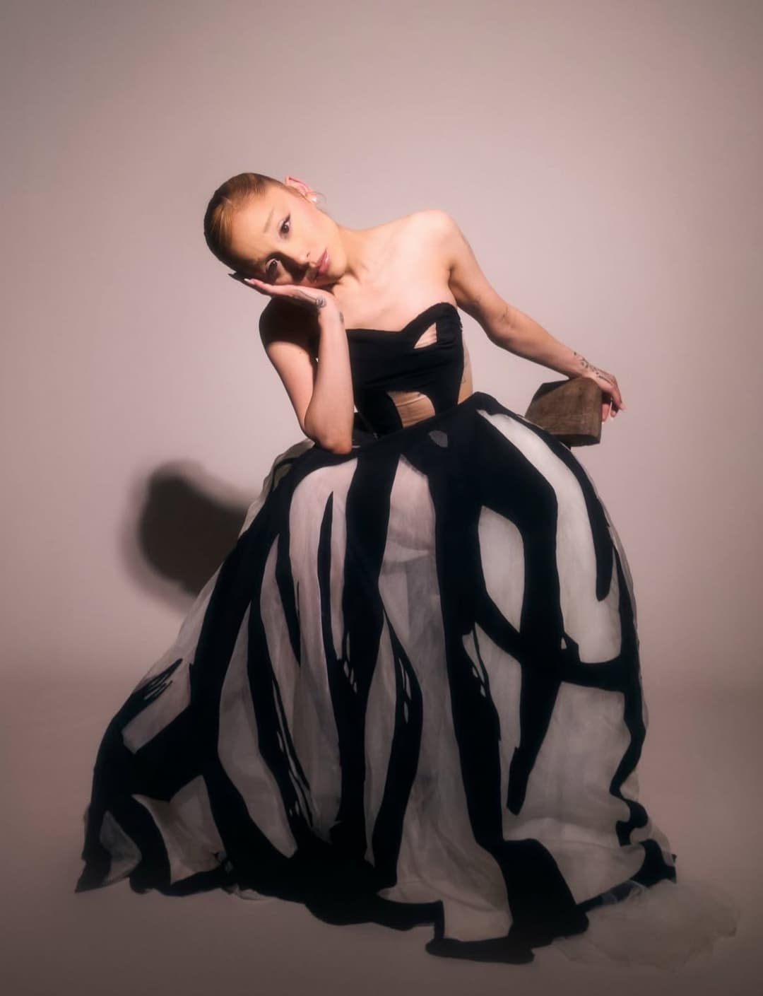 Cum for our award winning queen ?? (Ariana Grande)