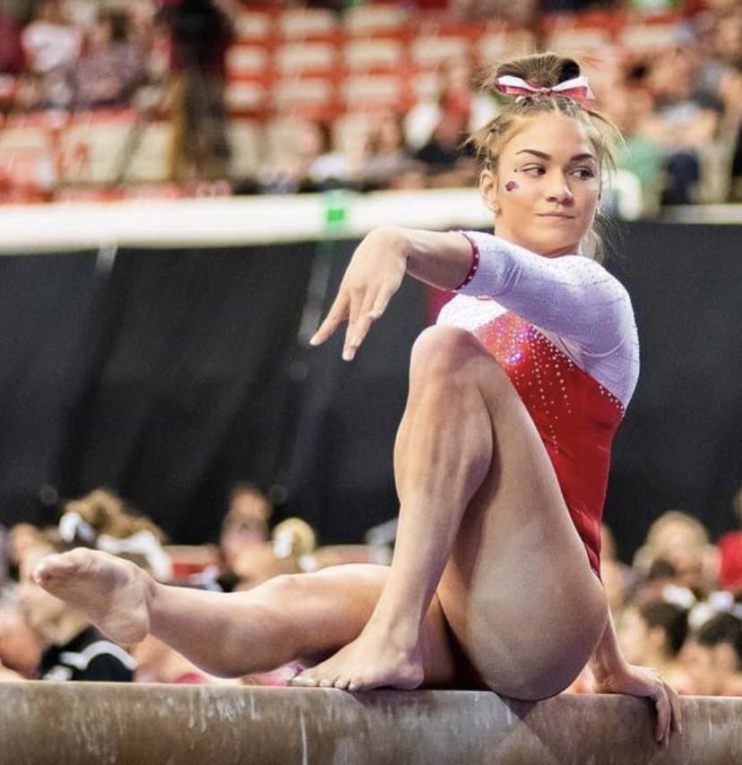Kailey Gillings Pitt gymnast