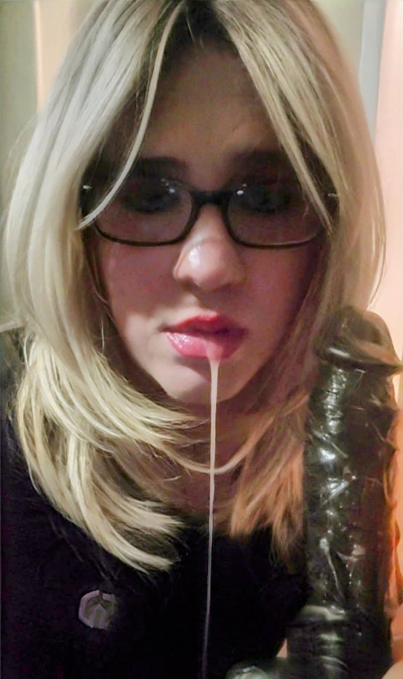 Toni the Cock smoker!