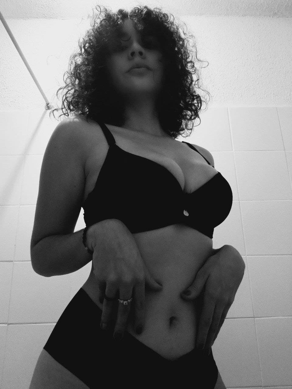 TRÍO CON ESTA CHIBOLA 18