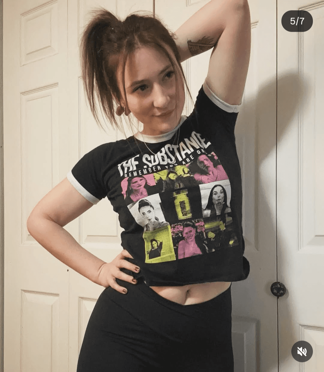 This 34 year old Milf cheated on her hubby for a 17 year old punk ass kid. What a stupid slut.??