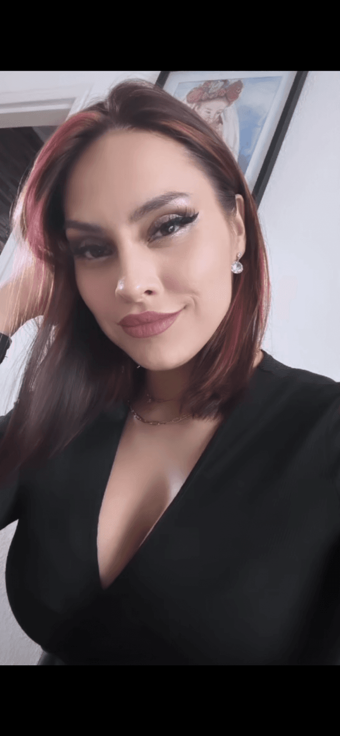 Would you fuck one of these Milfs? (Non-Nude)