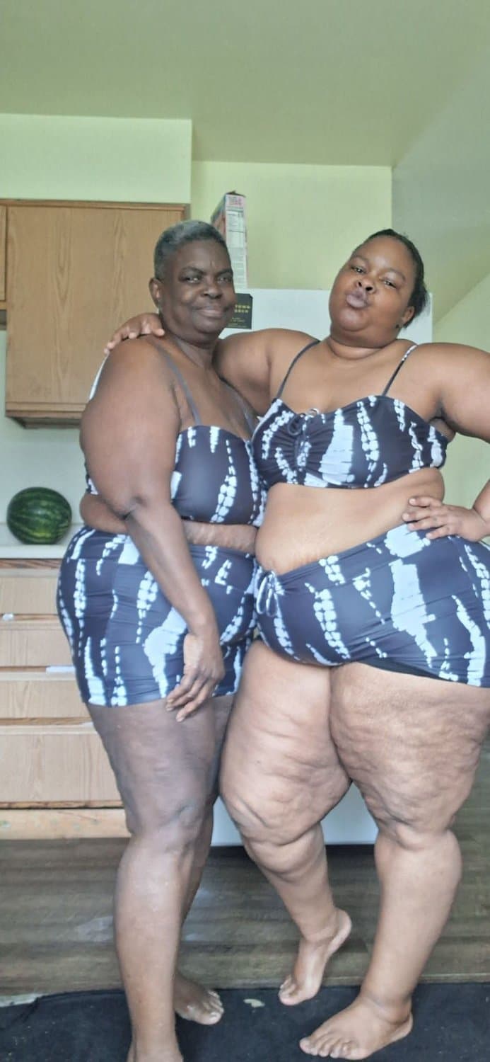 SSBBW EBONY HUGE THICK ASS BOOTY