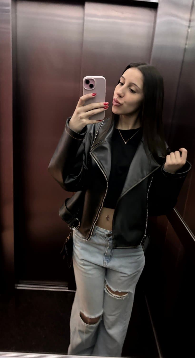 What happens between floors stays between us