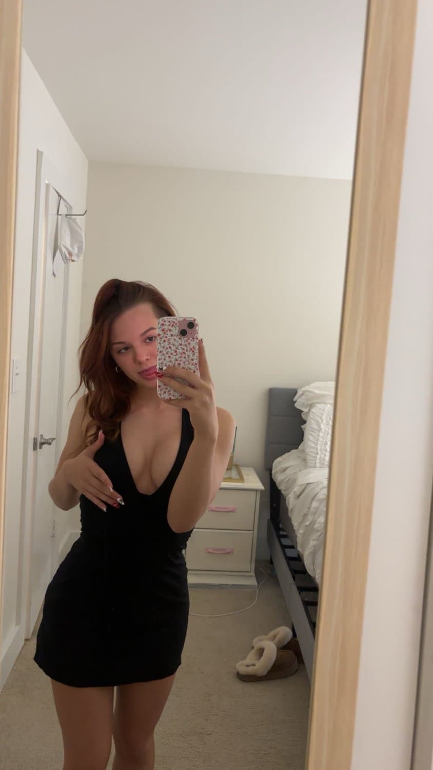 Just a freaky teen girl (im 18)