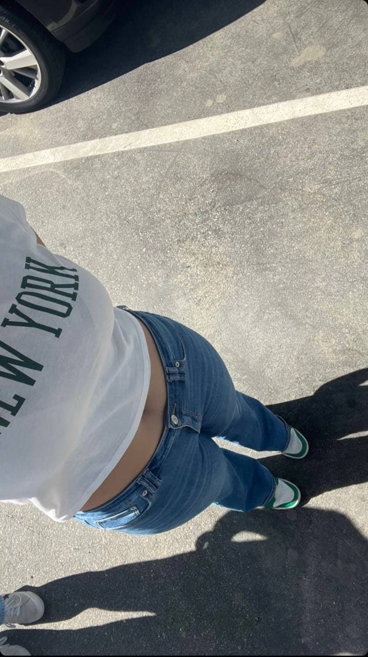 Barely legal teen whore : Elena