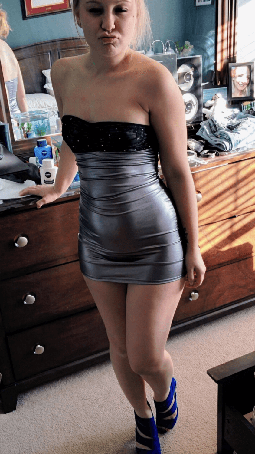 Still some good miles left on this used whores cunt. Love mature MILF’s