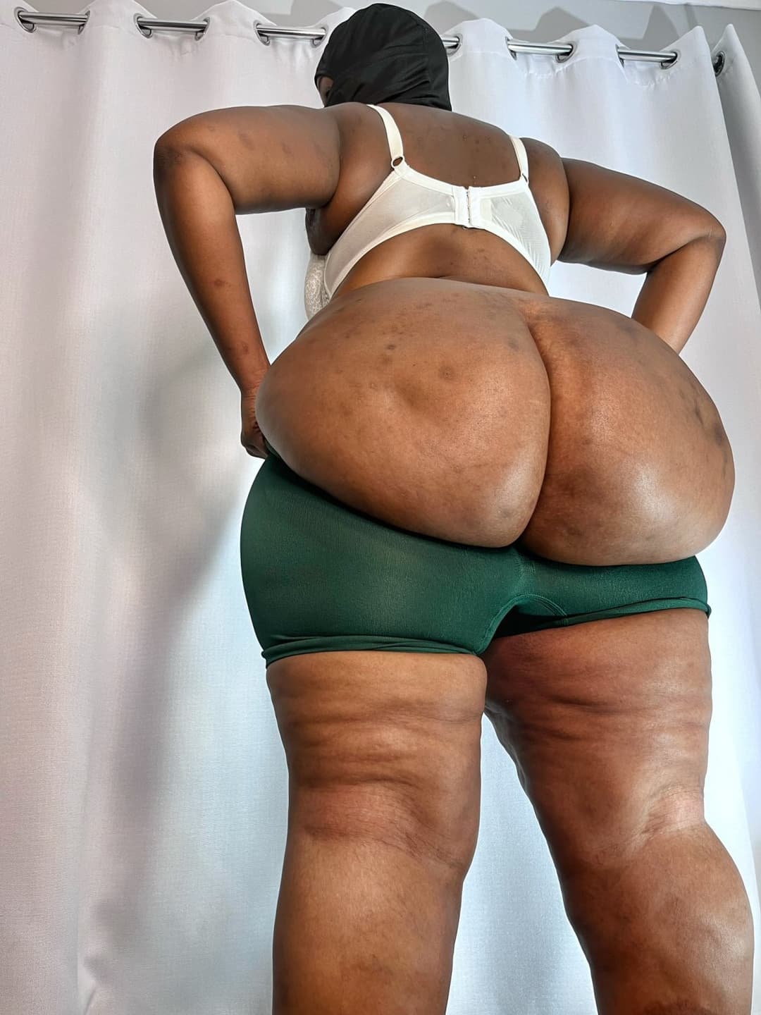 Click to view full size The Real Liso and Friends Promos and Pics