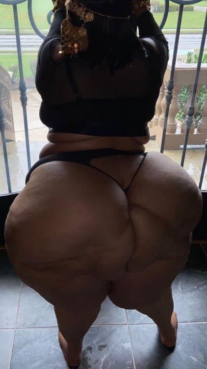 Ice Cream Tacos, With Cone dip chips and ice cream dip.