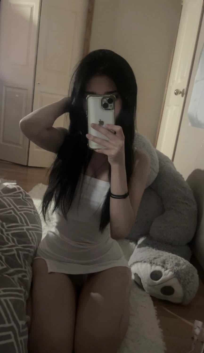 petite wasian with a slutty waist