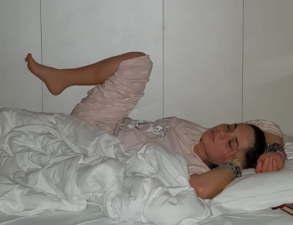 My sis no repost, save and add to yours