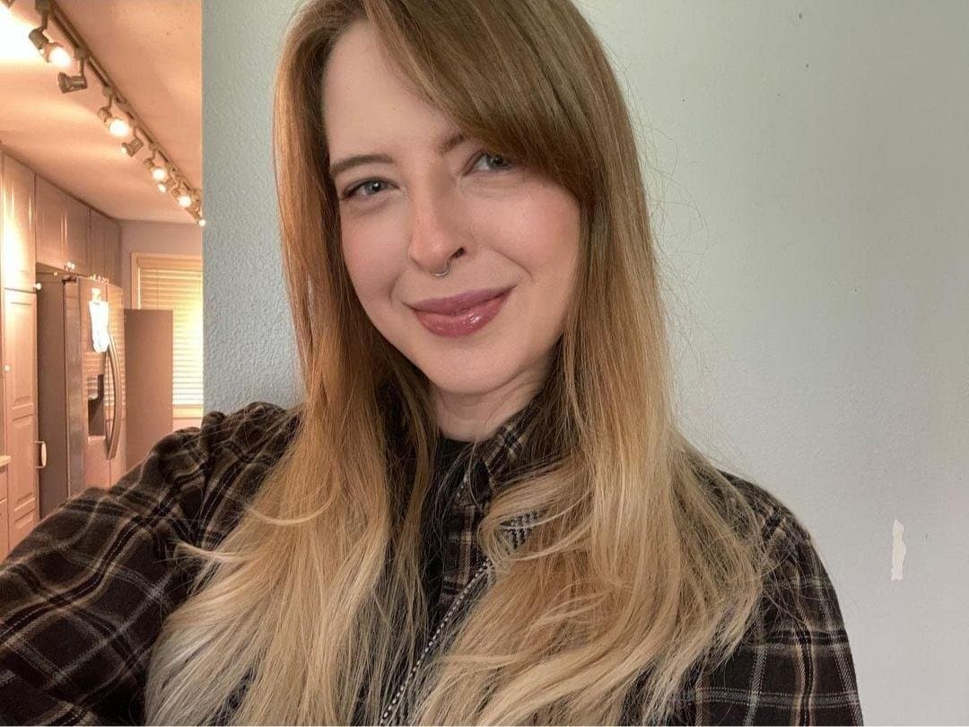 My Sexy Aunt And Her Juicy Ass