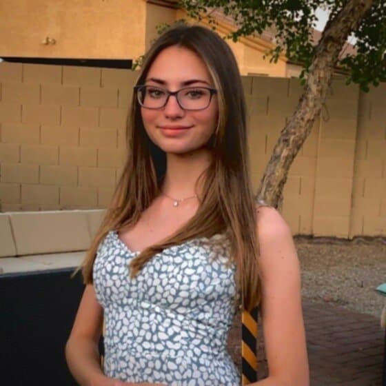 Keely wants to be a Webslut