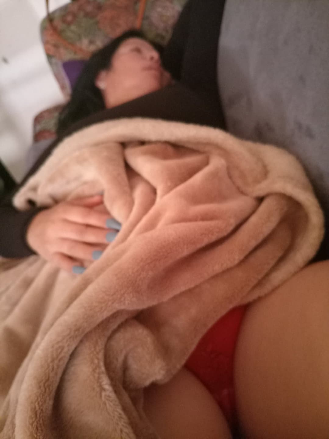 Rafayblanca González bien ??siempre trae los calzones  porque todos los días se la meto por