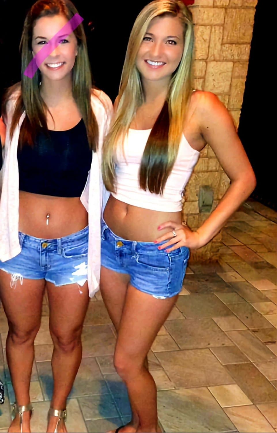 Young and horny 18 American schoolgirl LOVES showing off