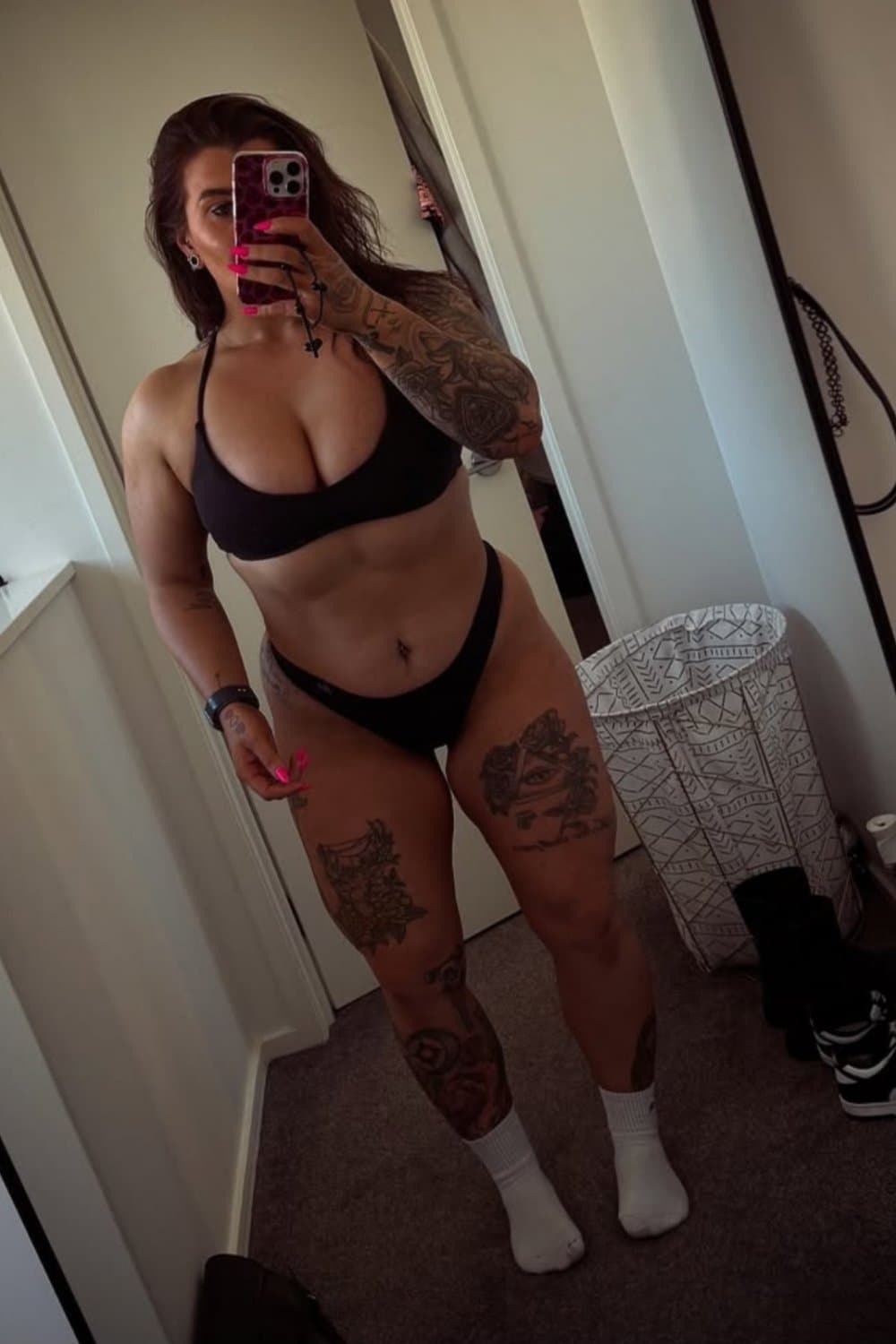 Fit slut from New Zealand