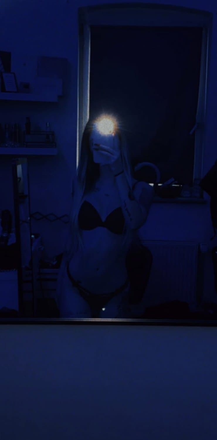 Sexy German slut Jennifer pt. 5