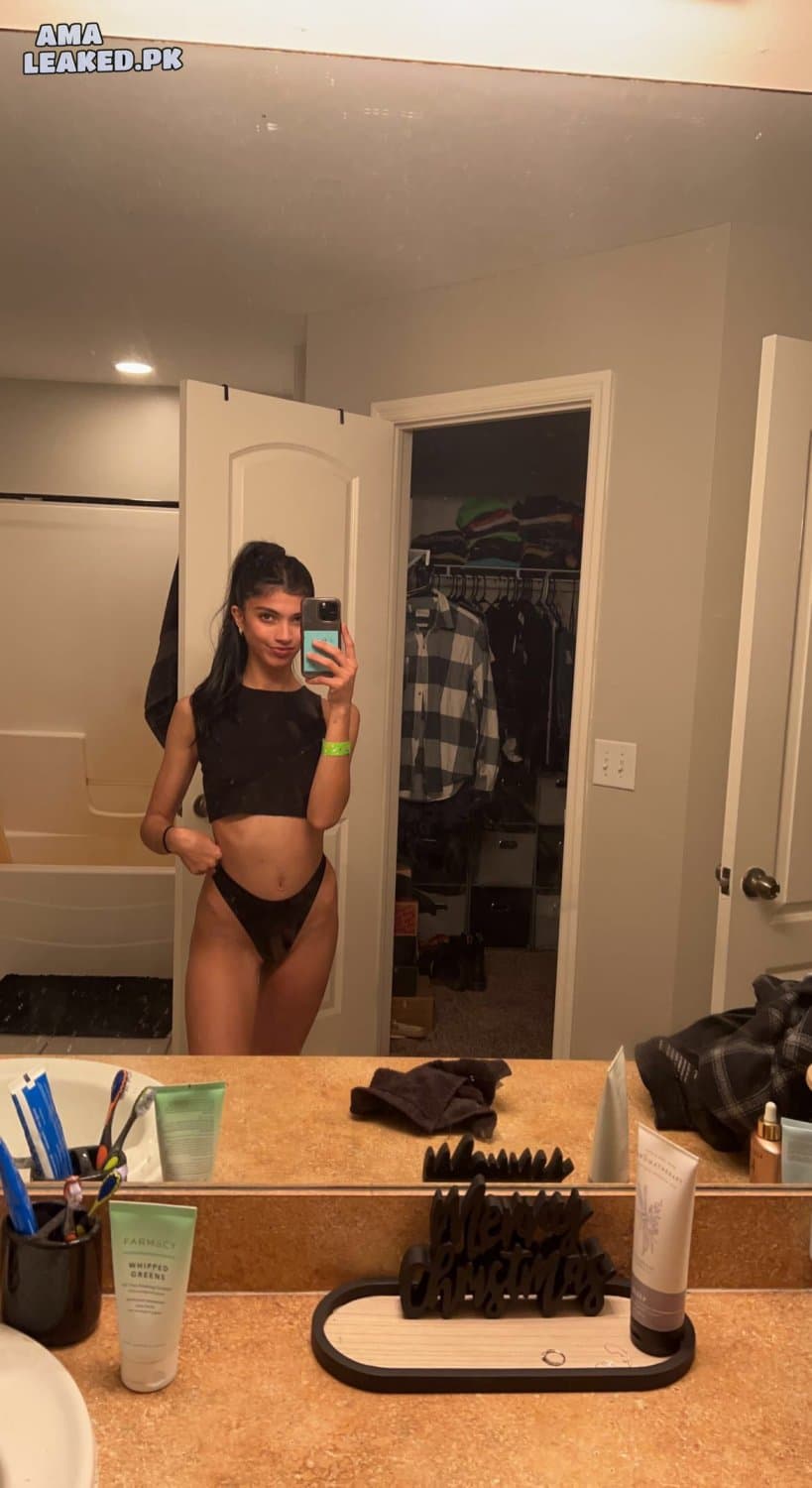 Kenzie Hayes Leaks Part 1