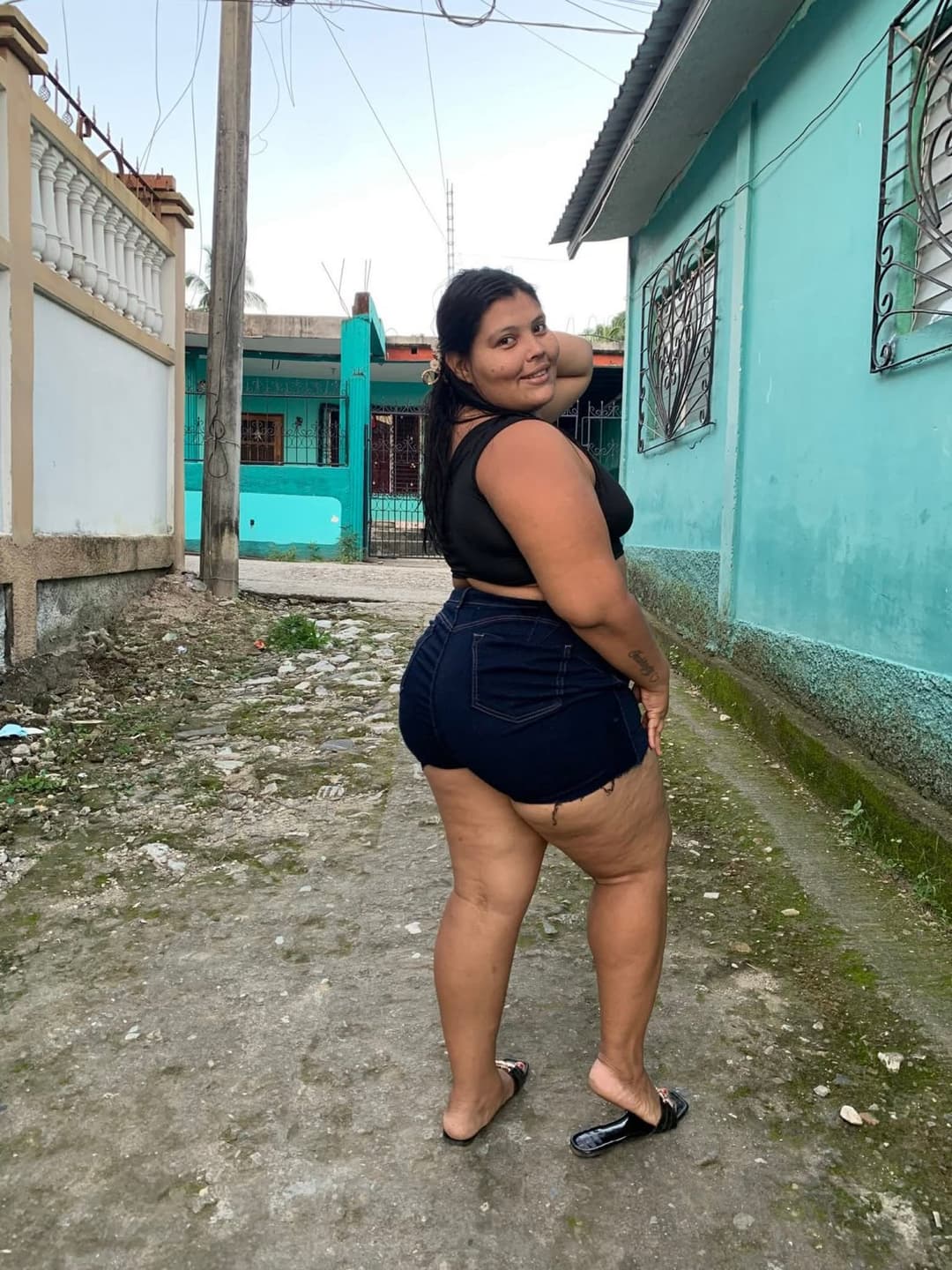 BIG THICK BOOTY LATINA BBW