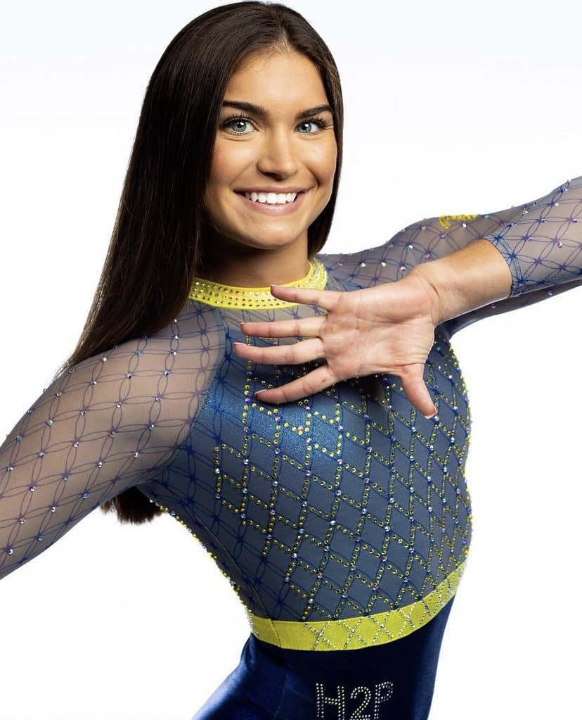 Kailey Gillings Pitt gymnast