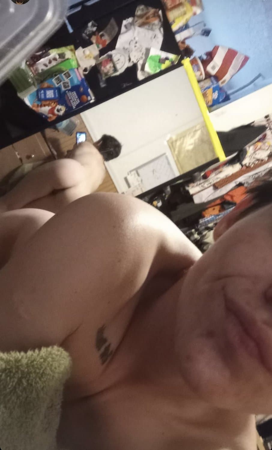 Michigan Emo milf gets pleasure from making me feel good